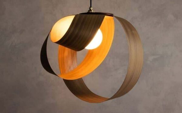 Enhance your home decor with this stunning pendant light, meticulously crafted from peeled veneer. Its natural beauty and handmade charm make it a captivating focal point in any living space.